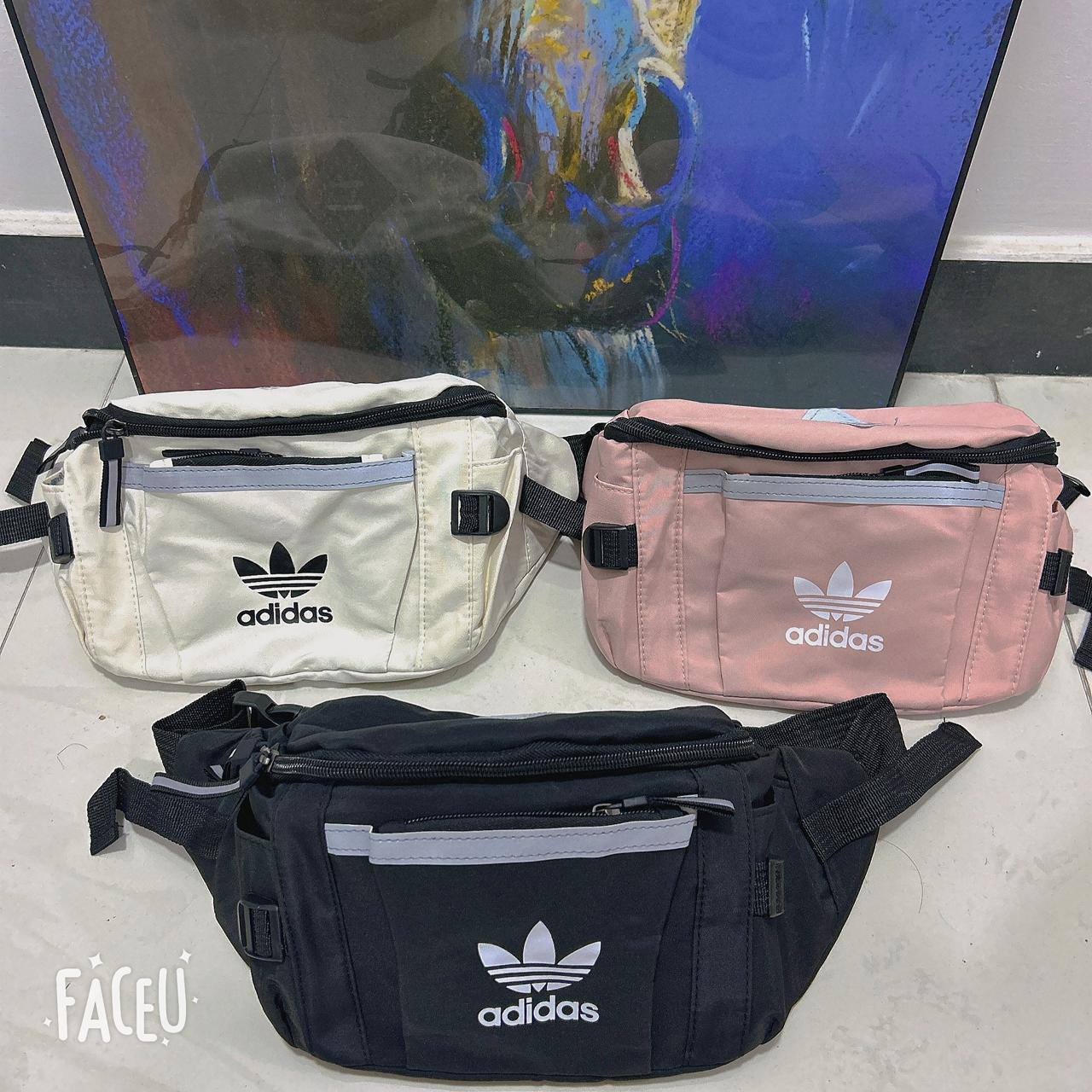 Belt Bags 
32*15*9cm
20 dhs✅

Zain17
♥️♥️♥️