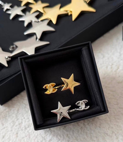 CHANEL
Necklace 🦋
Ring 💍 free size 
Master quality 💯
With normal boxes 🗃️ 
100 dhs🇦🇪🇦🇪

With master box 📦 
110 dhs🇦🇪🇦🇪

Zain216
♥️♥️♥️