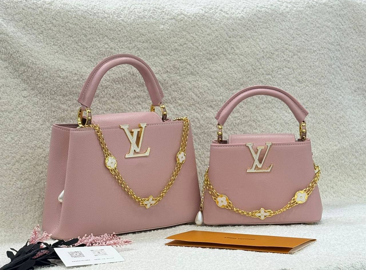 LV 
Master🌺🌺
    27cm 320 dhs✅
    21cm 300 dhs✅
💼 Good Quality 💼

Zain131
♥️♥️♥️
