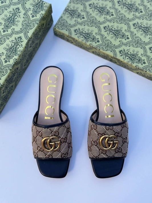 Gucci  
95 dhs❤️ 
Size 36-42

Zain30
♥️♥️♥️