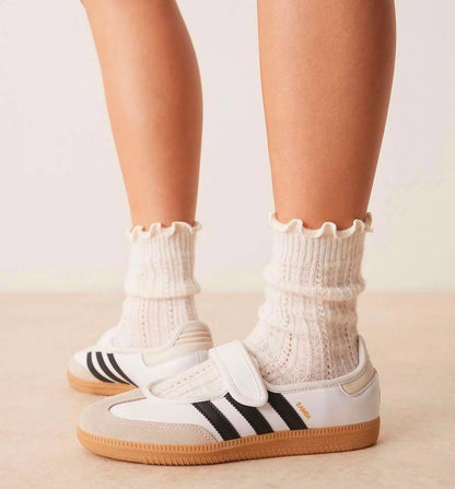 adidas Samba Jane White Black Gum ，
Size 36-41 ，
200 dhs🇦🇪🇦🇪

Zain18
♥️♥️♥️