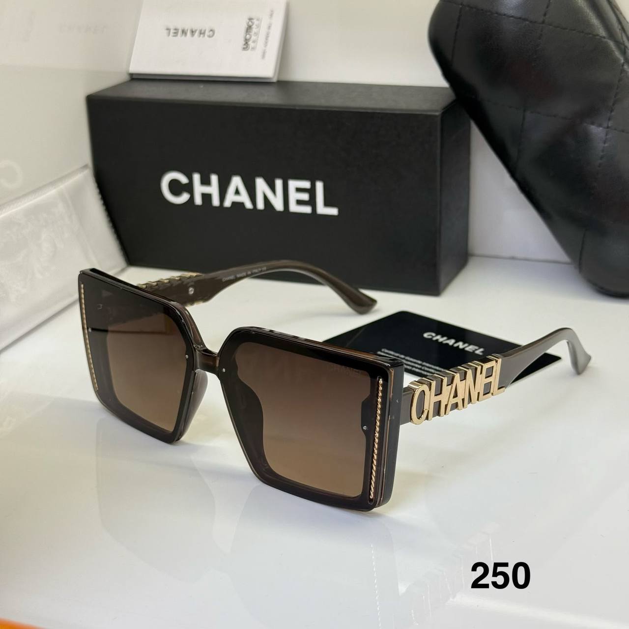 SUNGLASSES 🕶️
GOOD QUALITY 
50 dhs🇦🇪🇦🇪

Zain40
♥️♥️♥️
