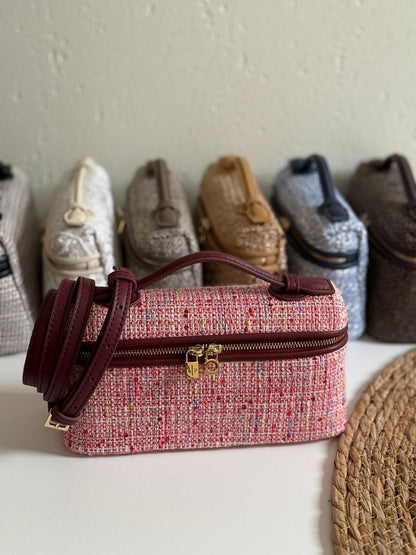 LORO PIANA
20cm
350 dhs🌺
Top quality 
With box🎁

Zain167
♥️♥️♥️