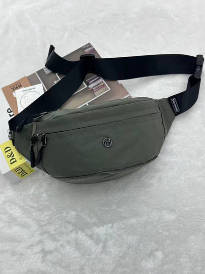 Belt Bags
40 dhs💓

Zain40
♥️♥️♥️