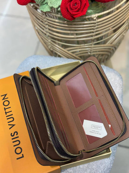 LV
Good quality 
with box
🎁🎁🎁

110 dhs🇦🇪

Zain186
♥️♥️♥️