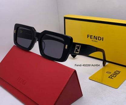 Fendi
master quality 
180 dhs💓

Zain126