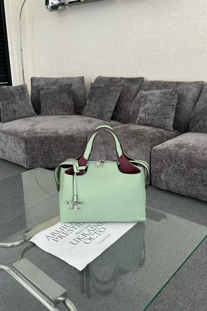 TODS
110 dhs✅

Zain143
♥️♥️♥️