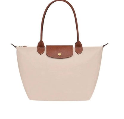 Long Champ
46 cm
75 dhs❣️
Hander is leather

Zain17
♥️♥️♥️