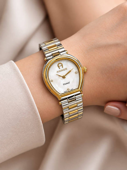Aigner 

watch for ladies 
good quality 

size 28mm
270 dhs🇦🇪🇦🇪

Zain59
♥️♥️♥️