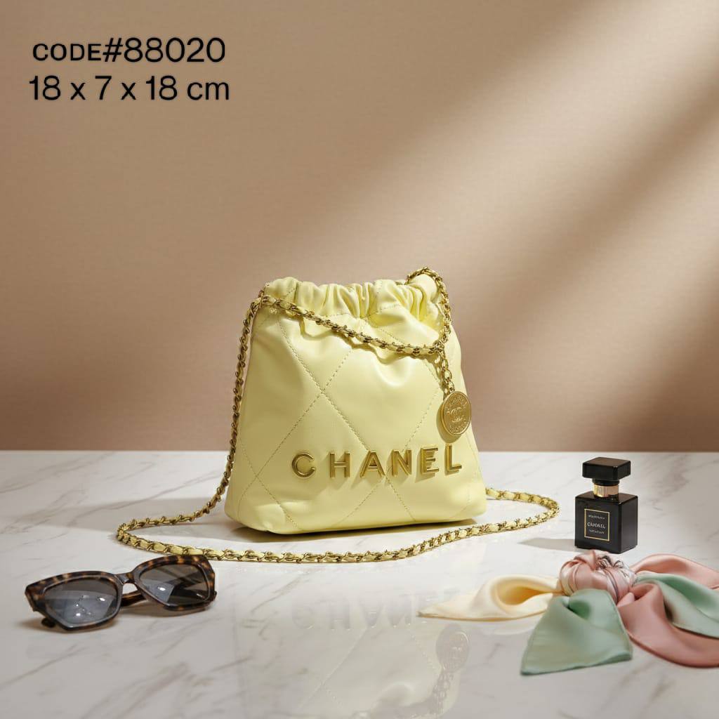 CHANEL 22 ᴍɪɴɪ
ʙᴜᴄᴋᴇᴛ ʜᴀɴᴅ/ ᴄʀᴏss ʙᴀɢ
ǫᴜɪʟᴛᴇᴅ ʟᴇᴀᴛʜᴇʀ
ɢᴏʟᴅ ʜᴀʀᴅᴡᴀʀᴇ
ᴡɪᴛʜ ᴄʜᴀɪɴ ʙᴇʟᴛ sᴛʀᴀᴘ
sɪᴢᴇ : 18 cm
ᴡɪᴛʜ BOX
🎁🎁🎁

75 dhs✅

Zain31
♥️♥️♥️