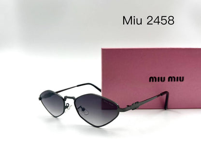 Miu Miu 💥*
Sunglasses 🕶️ 
good quality 💯
With master box 🗃️ 
50 dhs✅

Zain273
♥️♥️♥️
