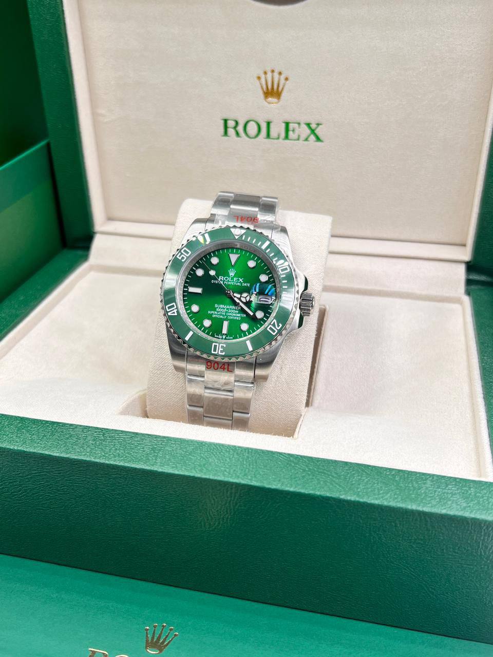 Rolex
High Quality
180 dhs✅

Zain85
♥️♥️♥️