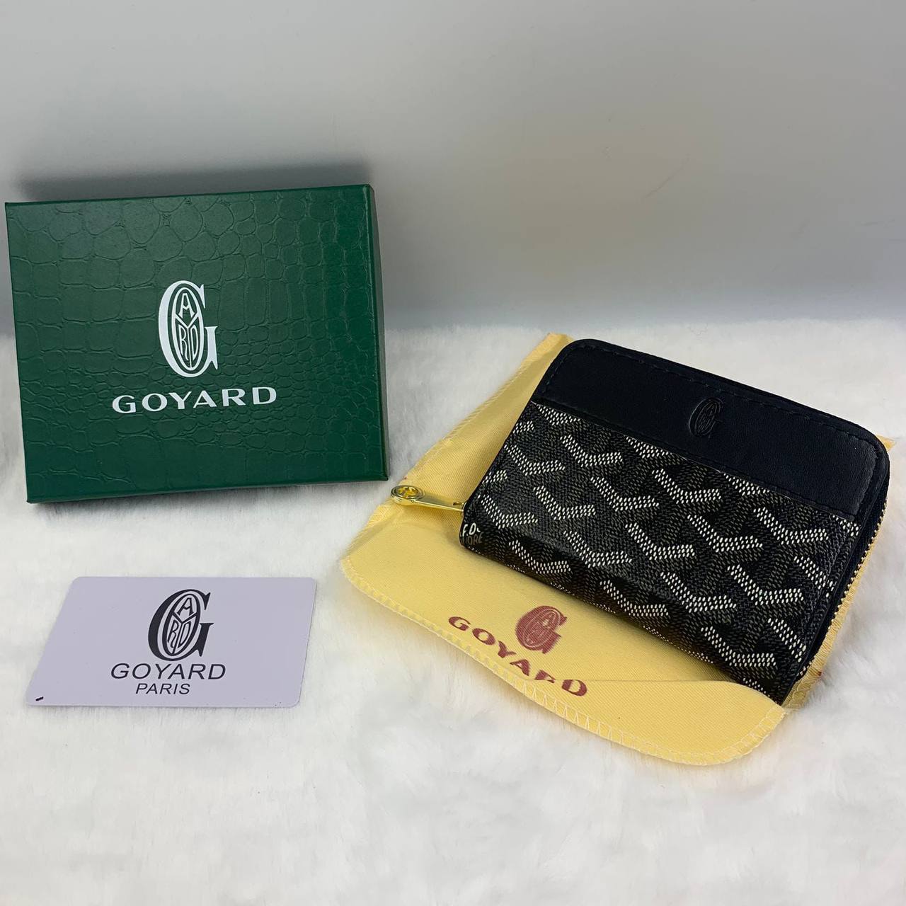 Wallets
35 dhs✅

Zain40
♥️♥️♥️
