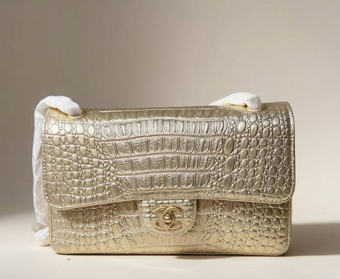 Chanel

300 dhs

Zain134
♥️♥️♥️