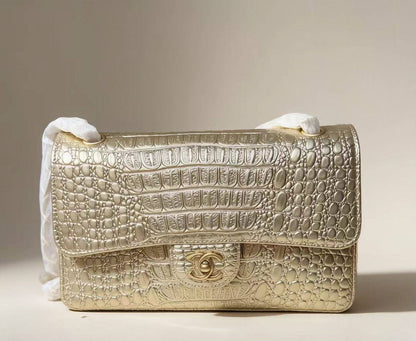 Chanel

300 dhs

Zain134
♥️♥️♥️