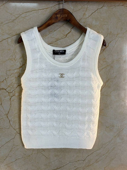CHANEL
Women’s Top
Master Quality 
SML
230 dhs✅

Zain276
♥️♥️♥️
