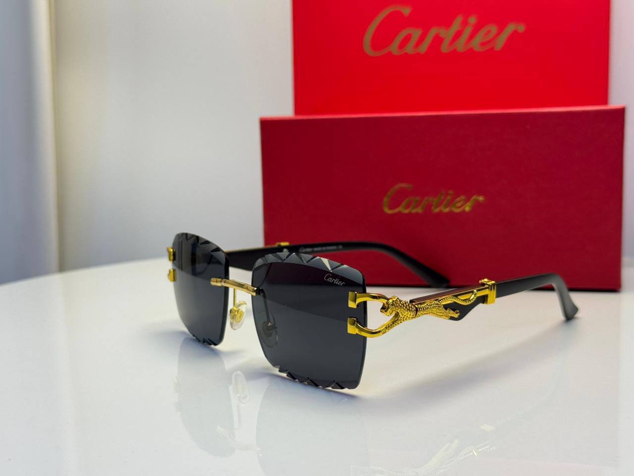 Sunglasses 
good quality
65 dhs✅

Zain182
♥️♥️♥️