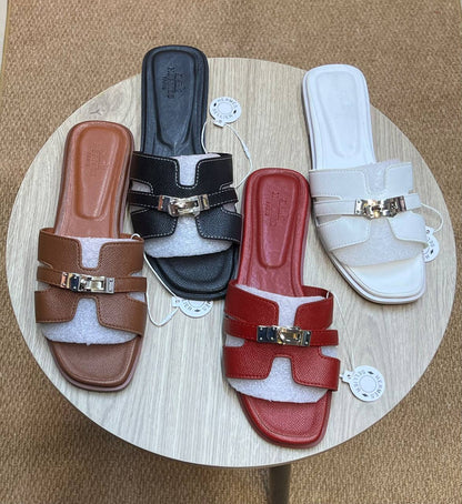 Hermes

37 to 42 
80 dhs🇦🇪🇦🇪

Zain236
♥️♥️♥️