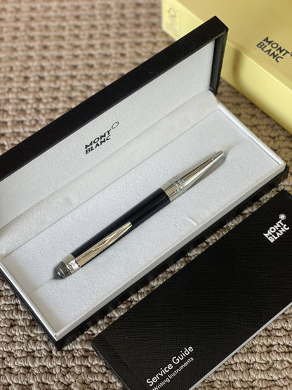 MONTBLANC
Pen ✍️*
*New Collection*
*Master Quality*
190 dhs✅

Zain179
♥️♥️♥️