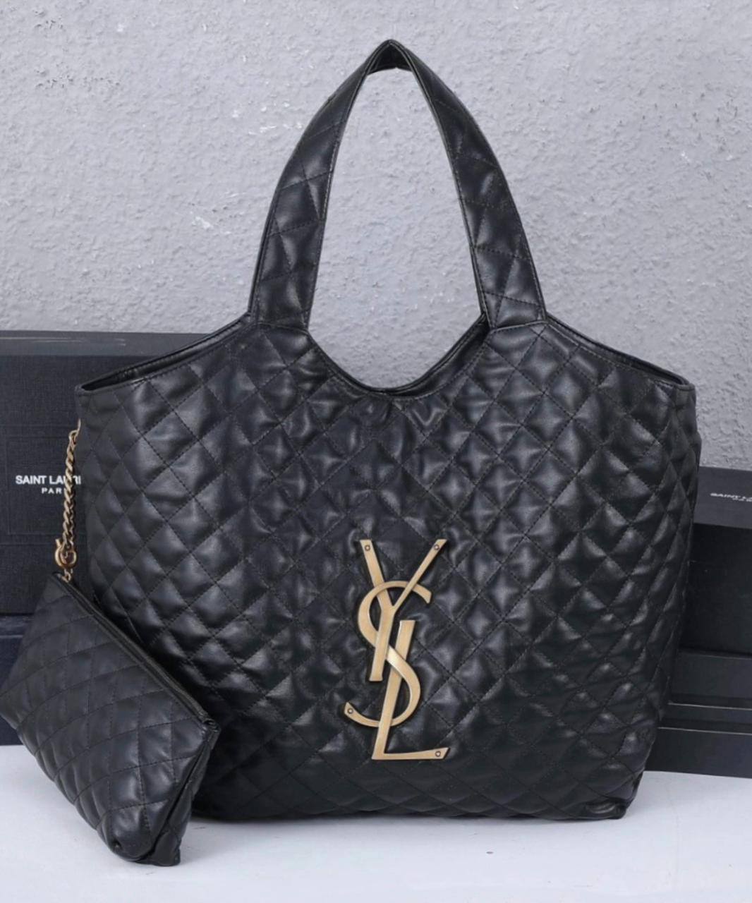 YSL 

NEW CAME 

HIGH QUALITY

125 dhs🪙🌨️

Zain39
♥️♥️♥️