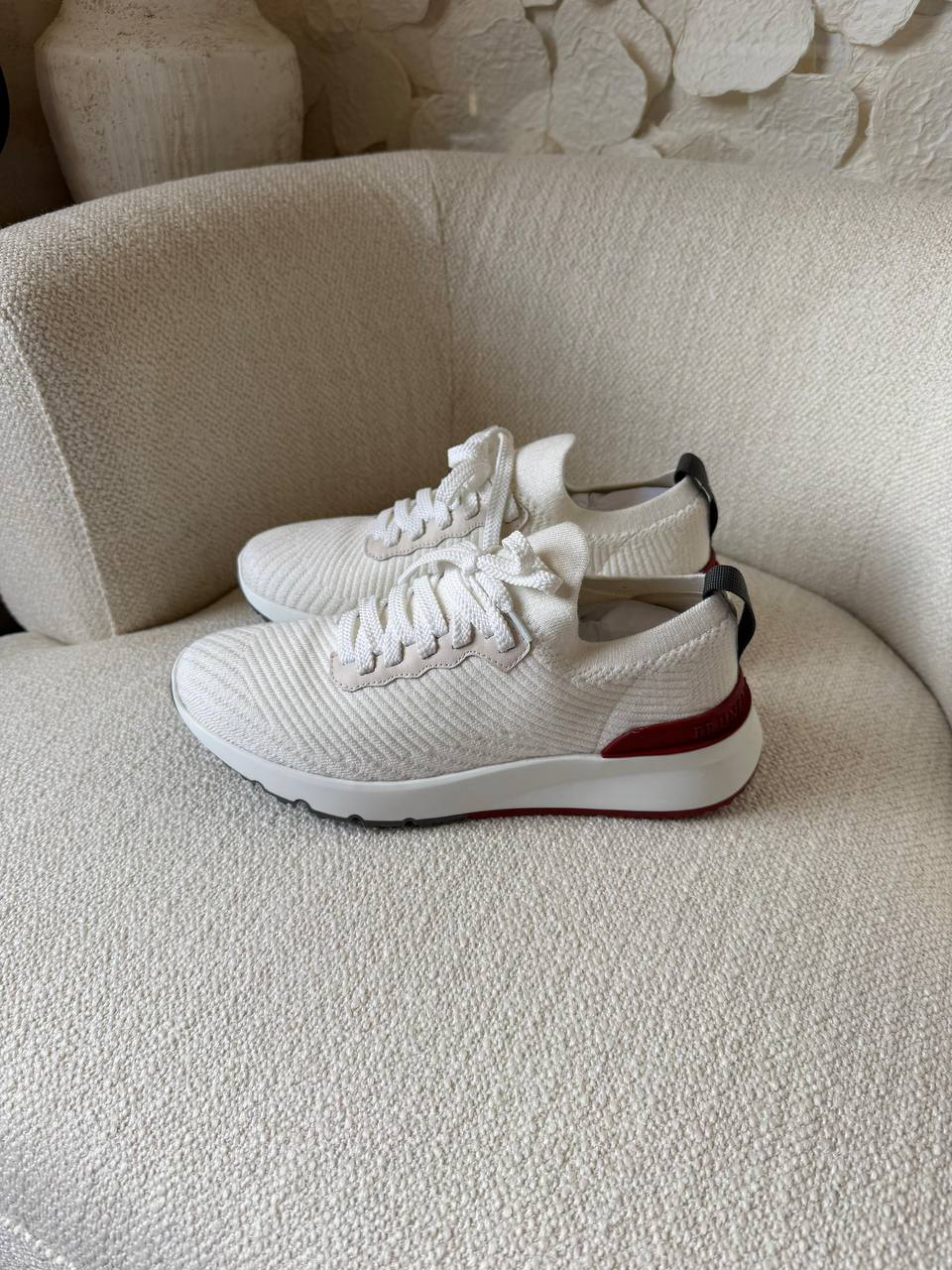 BRUNELLO CUCINELLI
*VIP QUALITY*
*SIZE: 40 TO 46*
500 dhs🇦🇪

Zain185
♥️♥️♥️