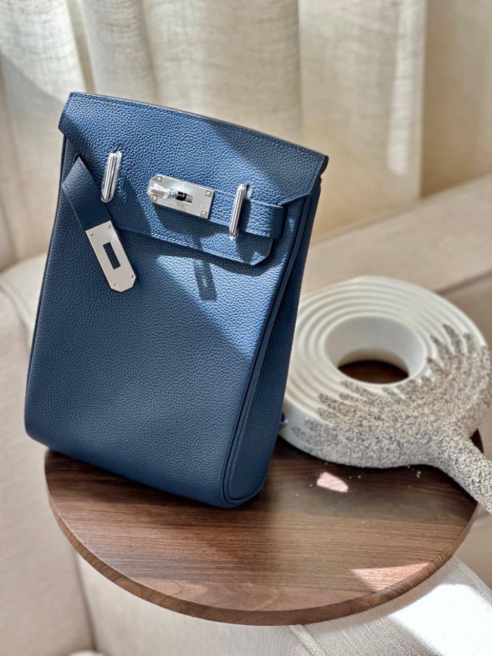 HERMES 
*❗️SHOULDER BAG❗*
*SUPER MASTER QUALITY ❗*
2700 dhs✅
*BOX WITH  PAPERBAG❗*

Zain267
♥️♥️♥️