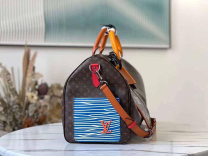 LV
*Travel Bag*
*50CM*
*Master Quality*
750 dhs✅

Zain179
♥️♥️♥️