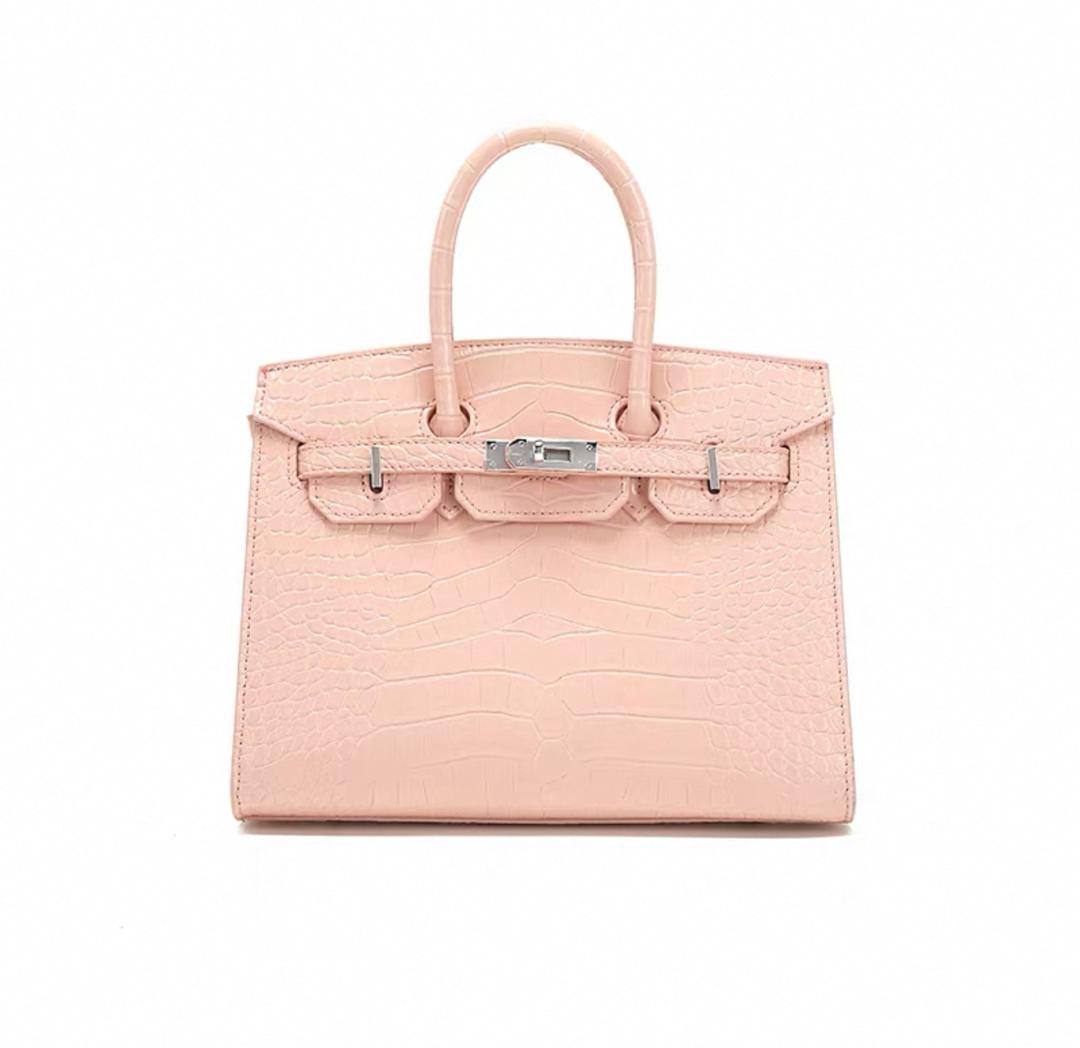 Hermes
120 dhs💓
size 30cm

Zain26
♥️♥️♥️