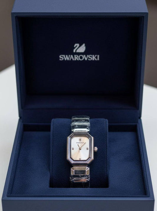 SWAROVSKI 🆕 LADIES 
GOOD QUALITY 💯
60 dhs🪙🖤

Zain133
♥️♥️♥️