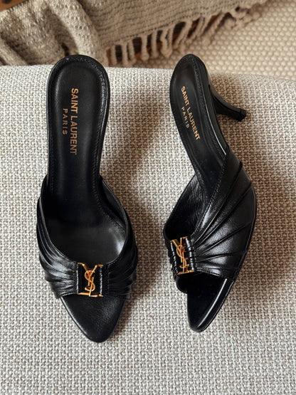YSL

new Collection
36–41
Premium Quality
Super Master
430 dhs🇦🇪🇦🇪

Zain198
♥️♥️♥️
