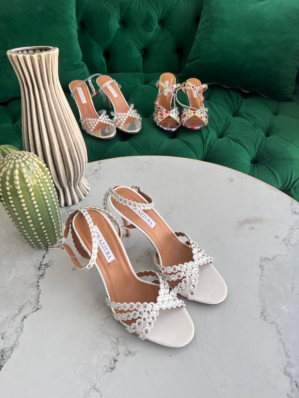 AQUAZZURA
*Super master quality*
*Size 36 to 42*
450 dhs🇦🇪

Zain113
♥️♥️♥️