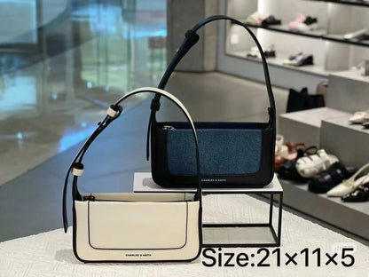 CK
90 dhs🪙🖤
Size: 21×11×5

With box
🎁🎁🎁

High quality

Zain07
♥️♥️♥️