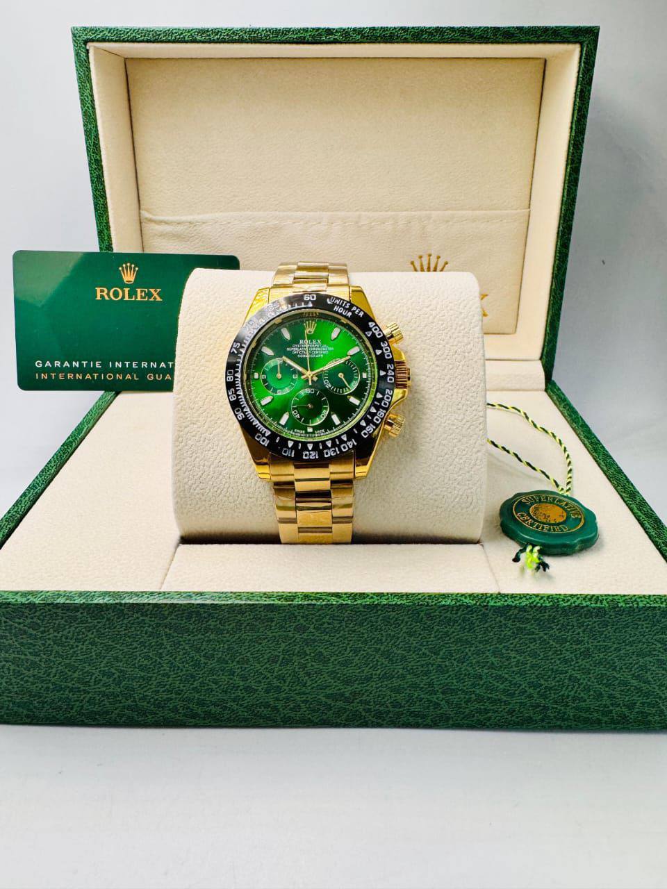 Rolex Men
 offer price
70 dhs🪙🌨️
*Chronograph working*

Zain08
♥️♥️♥️