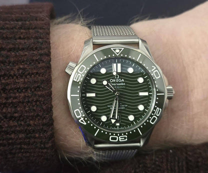 Omega watch for men 
good quality automatic 
240 dhs💓

Zain59
♥️♥️♥️