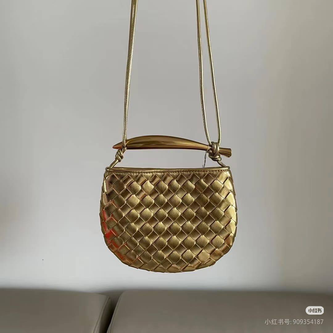 Bottega Master
For Price 👇 WTSP Text Zain 0568585901

Zain10
♥️♥️♥️
