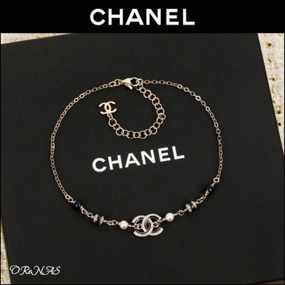 CHANEL❤️‍🔥*
Necklace 🦋
Master quality 💯
With normal boxes 📦 
60 dhs❣️
With master box 🗃️ 
75 dhs❣️

Zain216
♥️♥️♥️