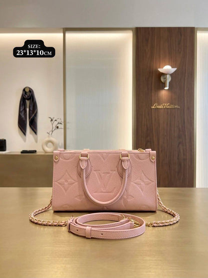 LV
 𝐄𝐚𝐬𝐭 𝐖𝐞𝐬𝐭 
𝐰𝐢𝐭𝐡𝐛𝐨𝐱
𝐥𝐞𝐚𝐭𝐡𝐞𝐫 𝐦𝐚𝐭𝐞𝐫𝐢𝐚𝐥 
𝐬𝐢𝐳𝐞:23*13*10𝐜𝐦
120 dhs💓

Zain56
♥️♥️♥️