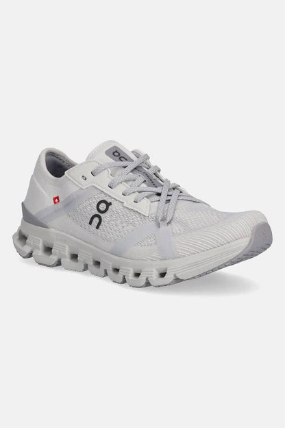 ON Cloud X 4 AD ‘Wolf | Alloy’
36-41 AVAILABLE 🤩
220 dhs✅

Zain242
♥️♥️♥️