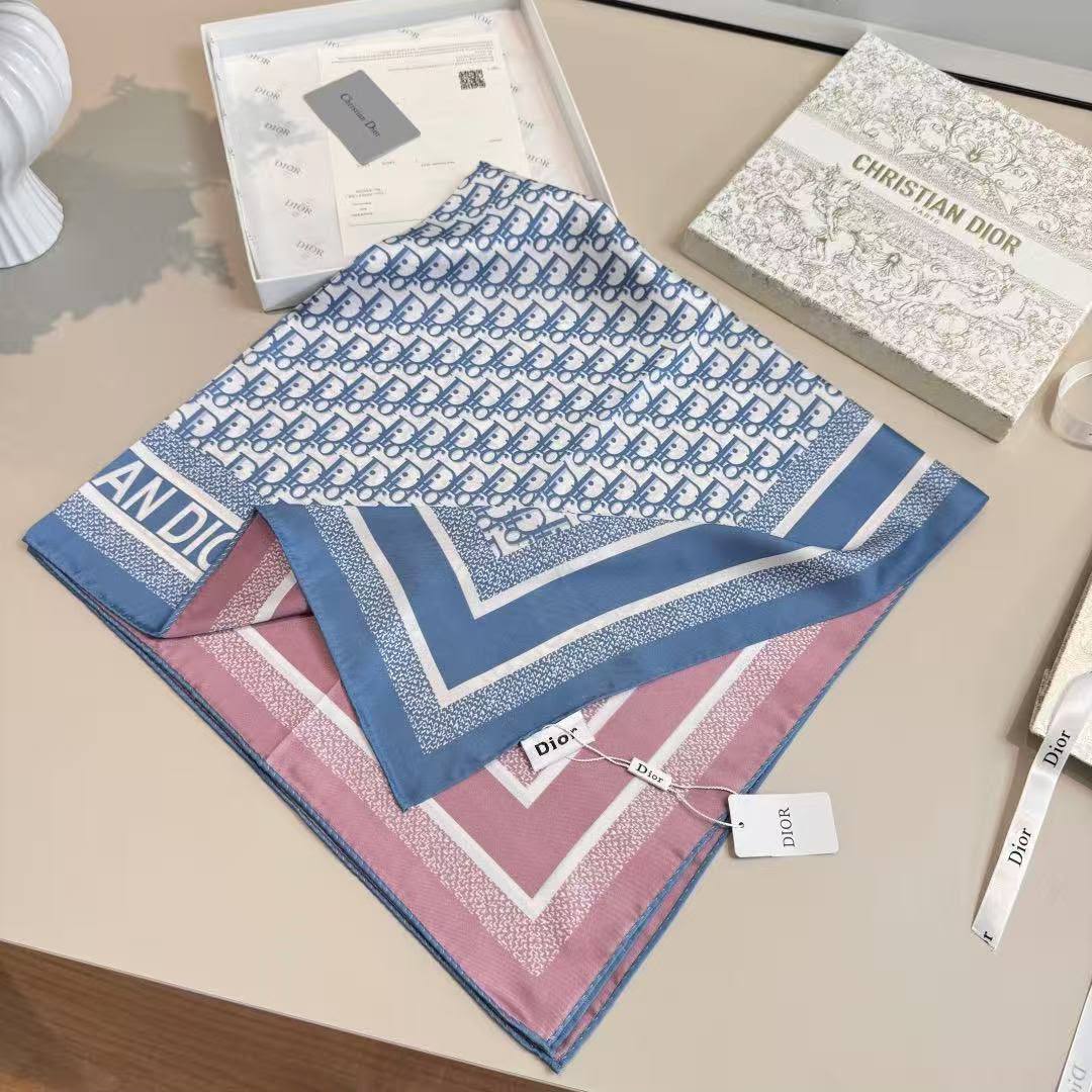 DIOR SCARVES

280 dhs🇦🇪🇦🇪🇦🇪

Zain328
♥️♥️♥️