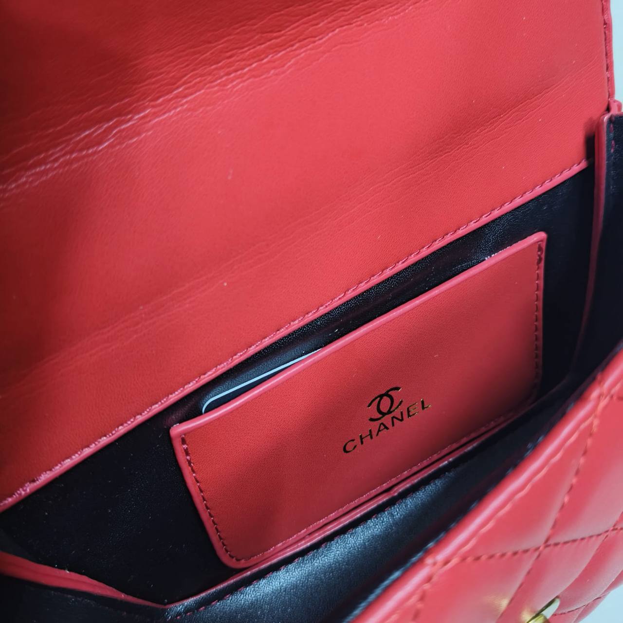 Chanel ᴘᴇʀғᴇᴄᴛ ғɪᴛ
ғʟᴀᴘ ᴄᴏɪɴ ᴘᴜʀsᴇ ᴀɴᴅ ᴄʜᴀɪɴ
ǫᴜɪʟᴛᴇᴅ ᴄᴀʟғsᴋɪɴ ʟᴇᴀᴛʜᴇʀ
ɢᴏʟᴅ ʜᴀʀᴅᴡᴀʀᴇ
sɪᴢᴇ : 19.5  cm
ᴡɪᴛʜ BOX

75 dhs✅

Zain31
♥️♥️♥️