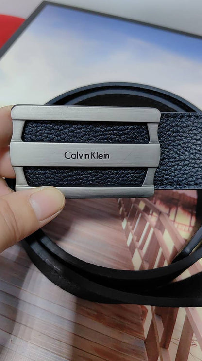 Belts

35 dhs💓

with box 
🎁🎁🎁

Zain232
♥️♥️♥️