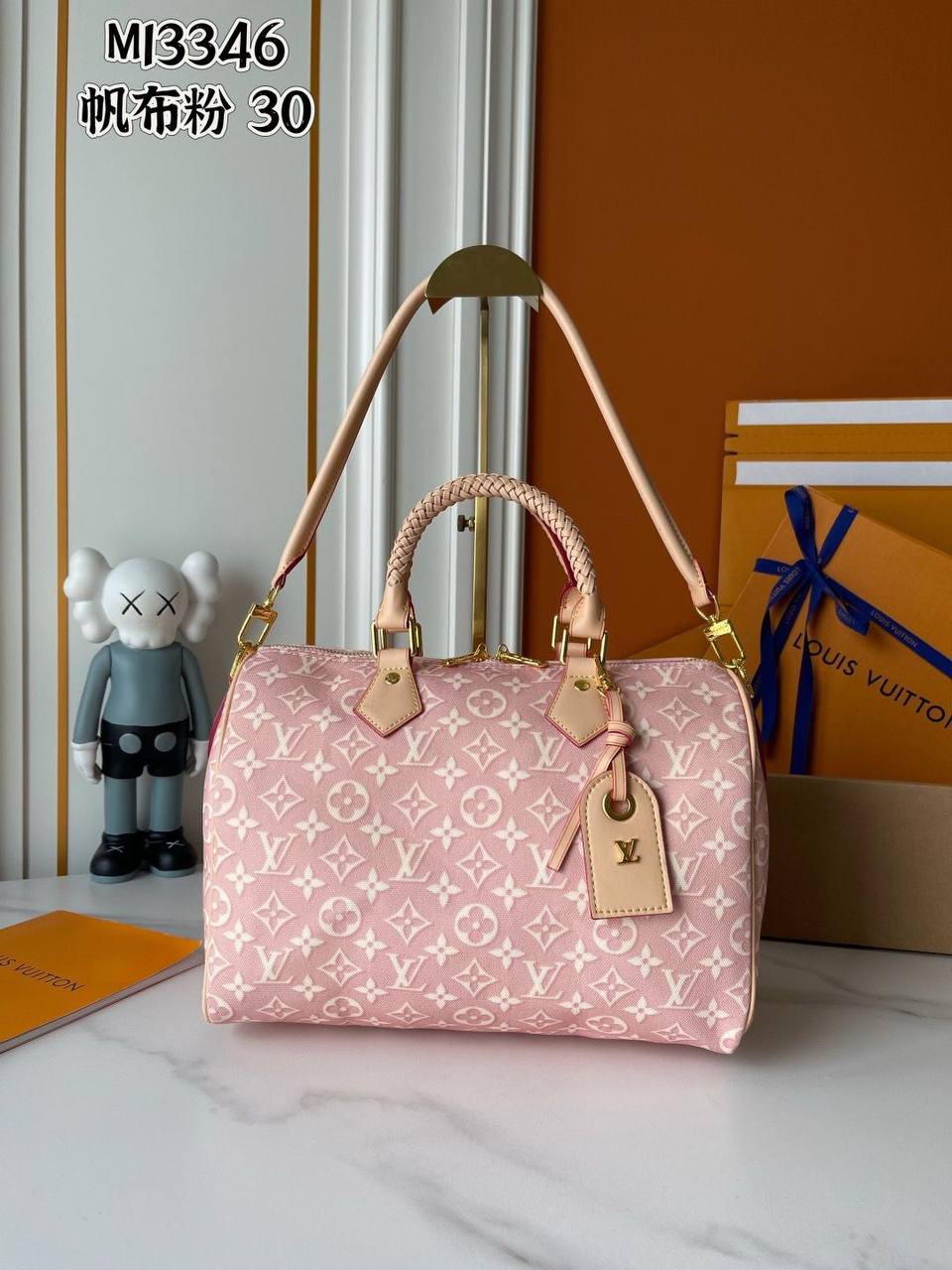 Lv Speedy
Master🌺🌺
 45cm   
320 dhs💓

Zain114
♥️♥️♥️