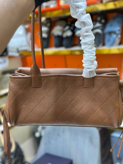 Chanel 

For Price 👇 WhatsApp✅
0568585901 
0507557372
0552275751 Owner Zain 👌

Zain71
♥️♥️♥️
