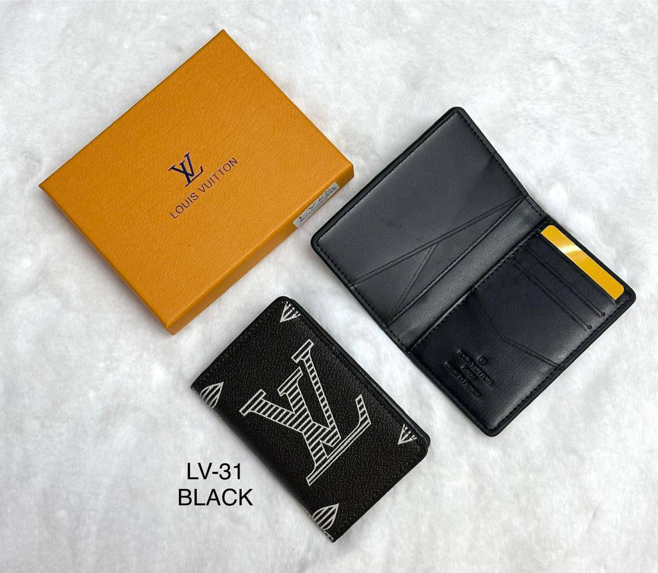 Wallets
65 dhs✅

Zain182
♥️♥️♥️