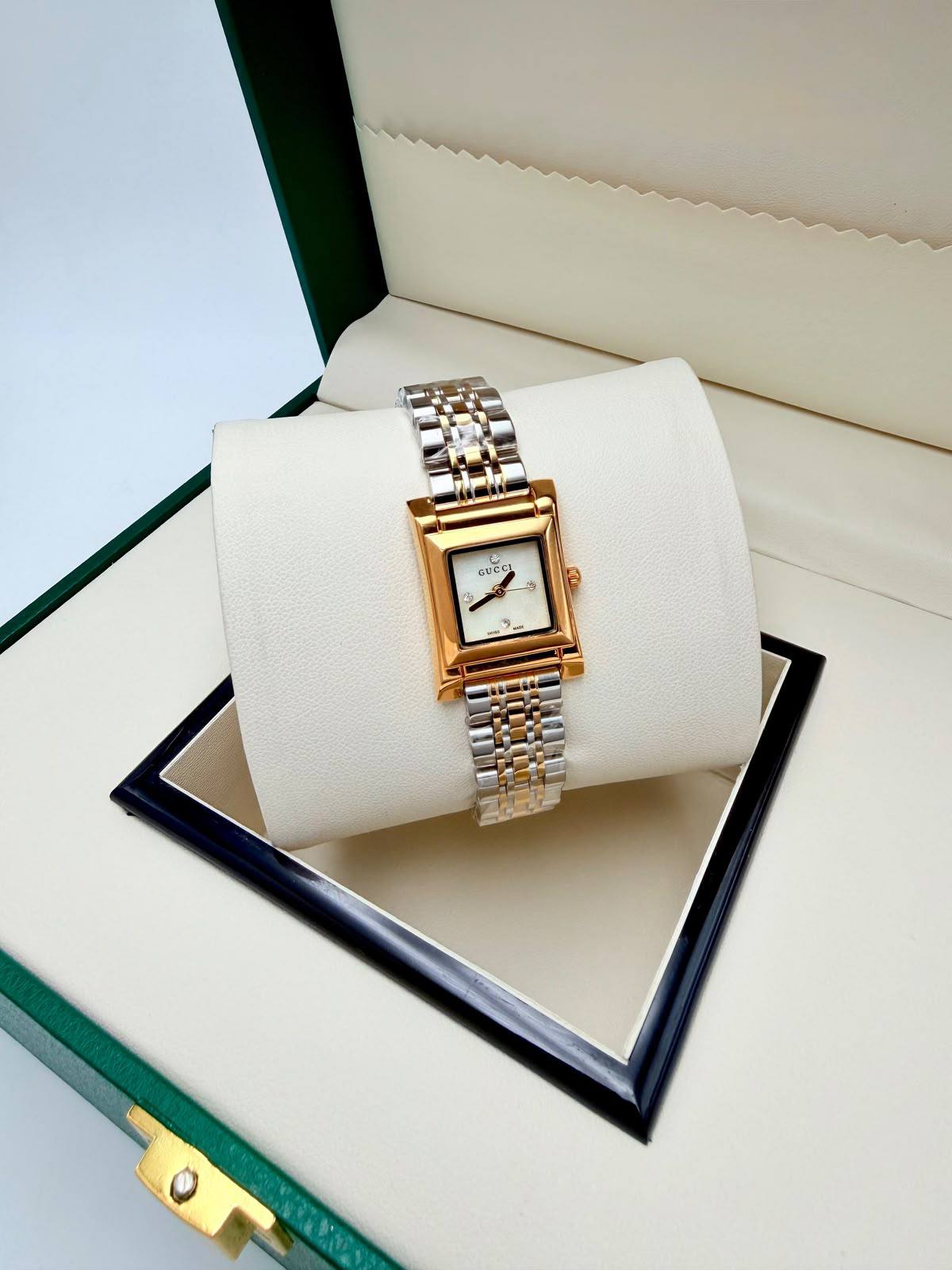 Cartier 
Bvlgari
Swarovski
Versace
 Gucci

55 dhs

Zain45
♥️♥️♥️