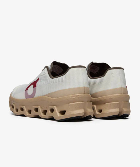 On Cloudmonster Void Year of the Horse 🐴 
36-45 AVAILABLE 🤩
220 dhs✅

Zain242
♥️♥️♥️