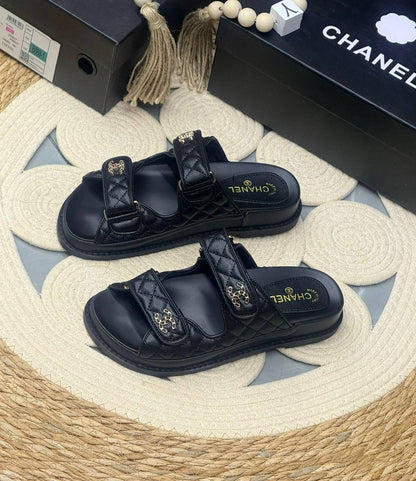 Chanel

115 dhs🇦🇪🇦🇪🇦🇪

Zain80
♥️♥️♥️
