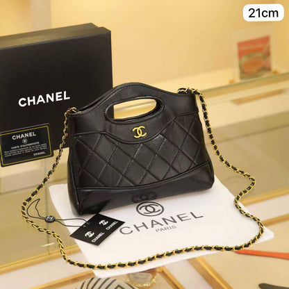 💗 Chanel Nano
1⃣️ First quality +🎁
Size: 21 * 19 * 4 cm
90 dhs❣️
with box🎁

Zain115
♥️♥️♥️
