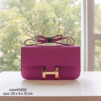 HERMES ᴄᴏɴsᴛᴀɴᴄᴇ
ᴇʟᴀɴ ᴇᴘsᴏᴍ ʟᴇᴀᴛʜᴇʀ
ɢᴏʟᴅ ʜᴀʀᴅᴡᴀʀᴅ ᴇᴀsᴛ ᴡᴇsᴛ
sɪᴢᴇ : 26 cm
ᴡɪᴛʜ BOX
🎁🎁🎁

75 dhs🪙🌨️

Zain31
♥️♥️♥️