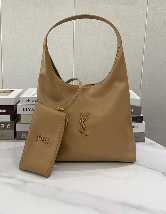 YSL
100 dhs🪙🌨️

Zain114
♥️♥️♥️